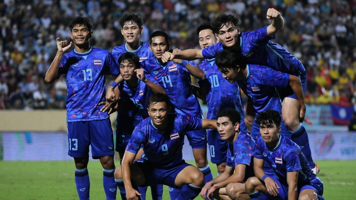 Bóng đá nam SEA Games 33 sẽ diễn ra tại 3 thành phố gồm Bangkok, Chiang Mai và Songkhla. Trong đó, các trận bán kết và chung kết nhiều khả năng được tổ chức tại thủ đô Bangkok.